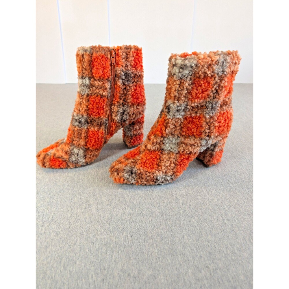 Katy Perry The Luvlie Bootie Plaid Sherpa Zip Ankle Boots Orange/Gray 9 M KP2074